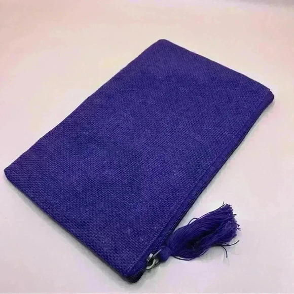 New Small Zippered Accessory Makeup Bag Case Travel Pouch Purple Monogrammed BBC - Picture 2 of 5